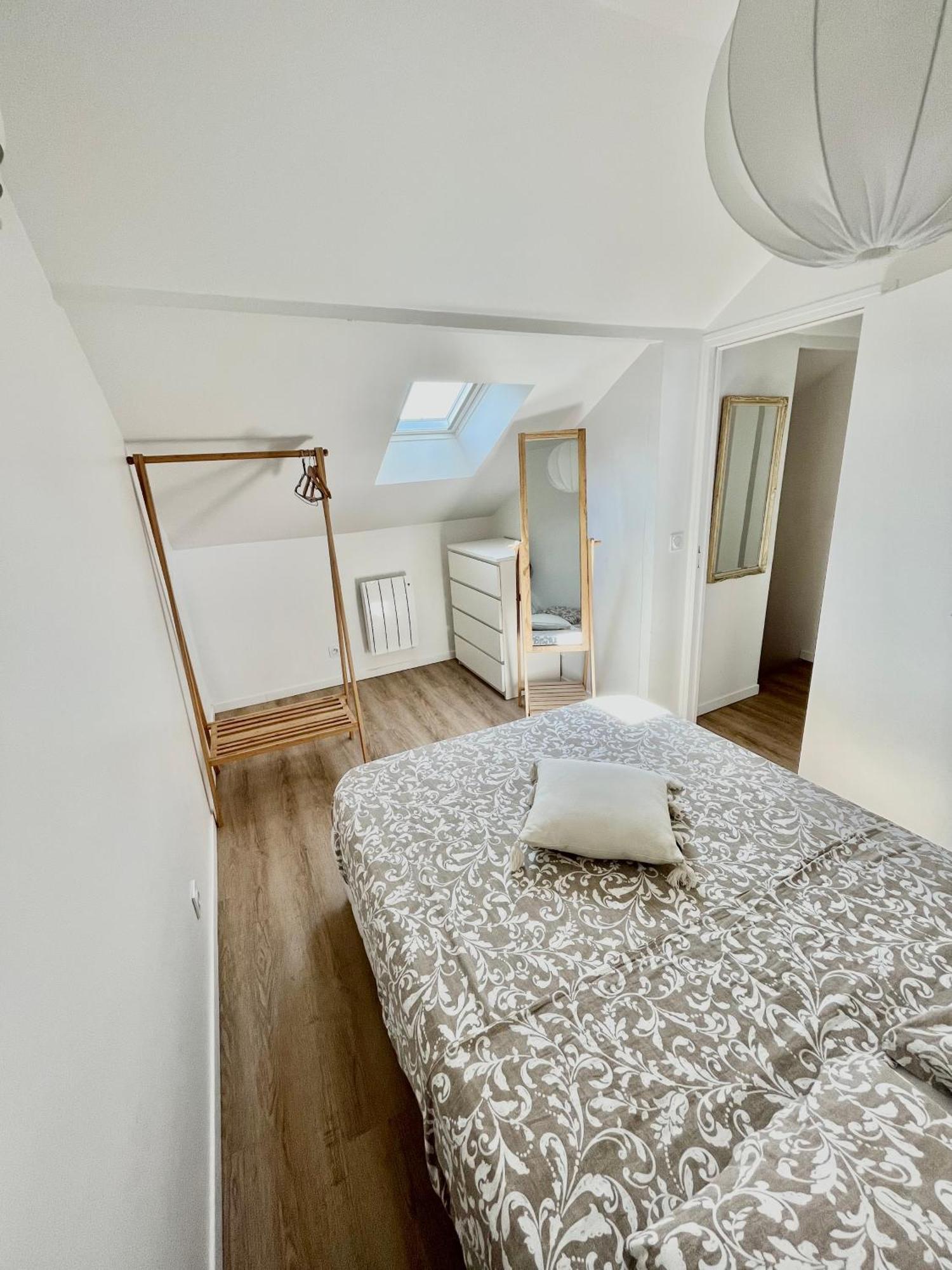 Cosy House Near Paris, Cdg Airport + Parking Villa Aulnay-sous-Bois Bagian luar foto