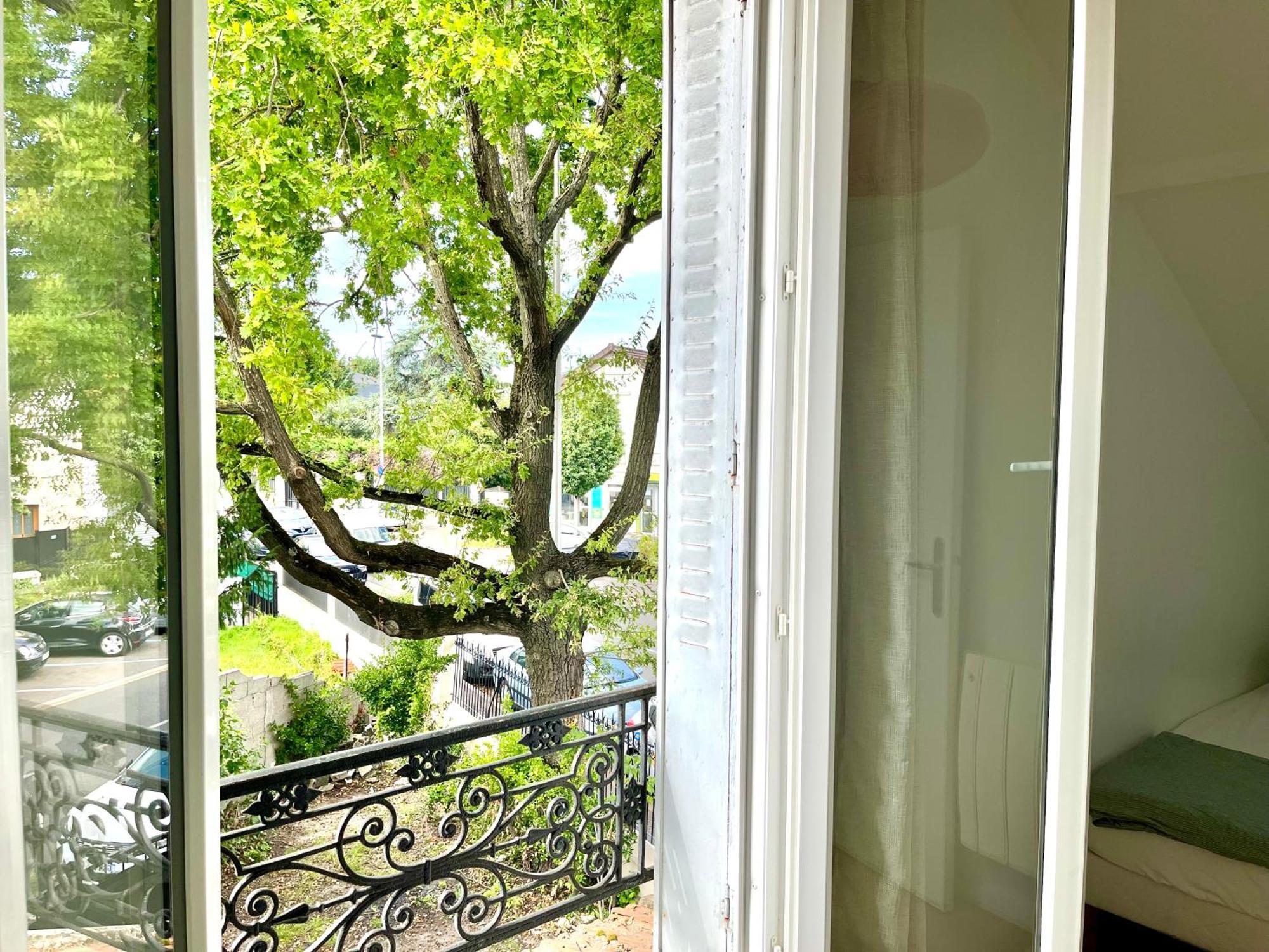 Cosy House Near Paris, Cdg Airport + Parking Villa Aulnay-sous-Bois Bagian luar foto